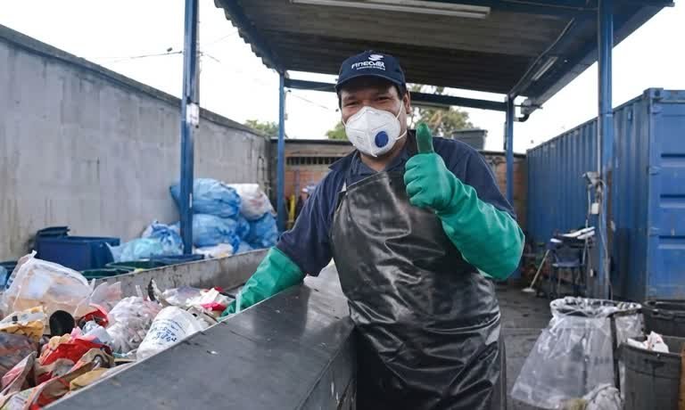 recolección de residuos industriales en Bogotá